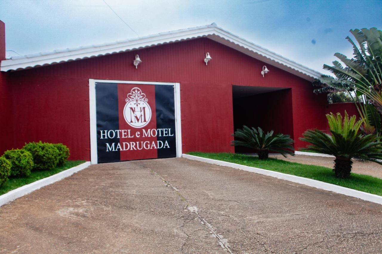 Hotel E Motel Madrugada Itu Extérieur photo