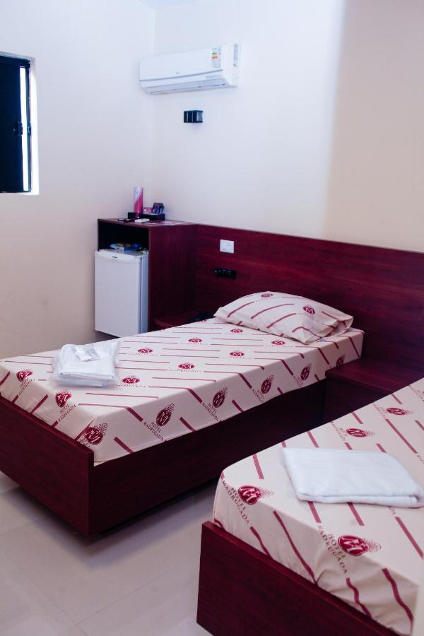 Hotel E Motel Madrugada Itu Extérieur photo